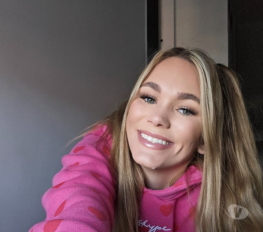 Adult Entertainment Greater Manchester Manchester - Photos for American girl on now ready to play! (: