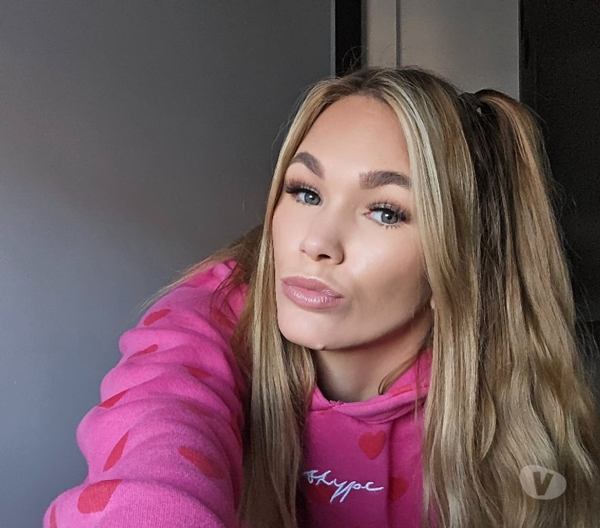 Adult Entertainment Greater Manchester Manchester - Photos for American girl on now ready to play! (: