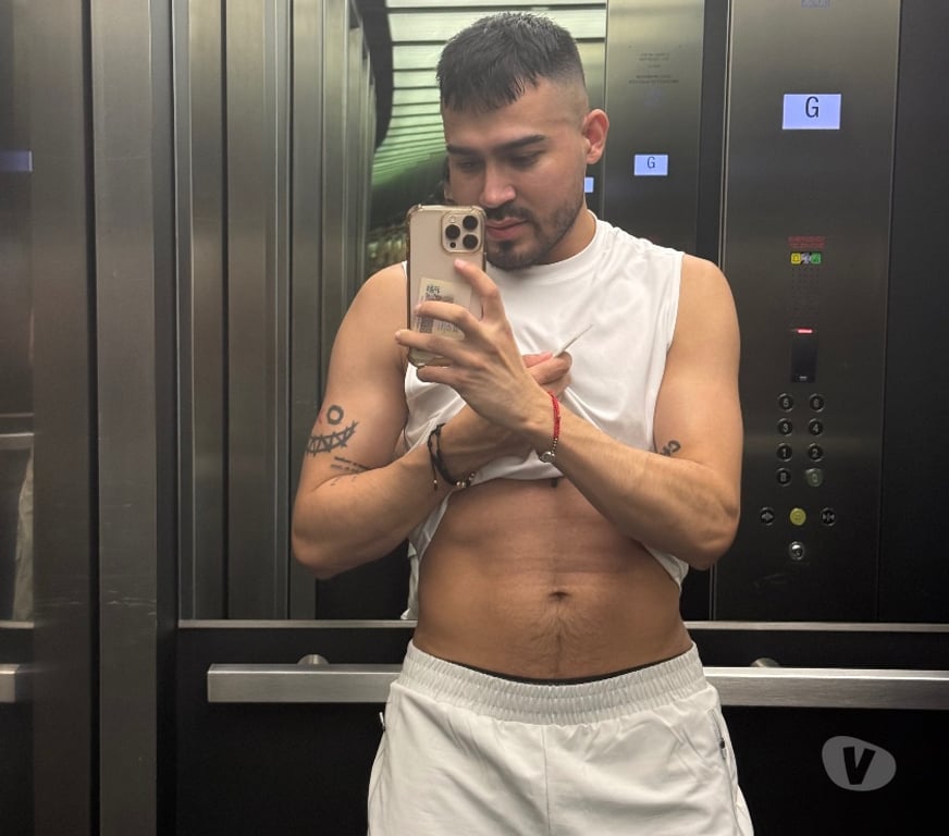  Gay massage West London White City - West London - Photos for Camilo. Colombia 🇨🇴 (💬 07899 031585)