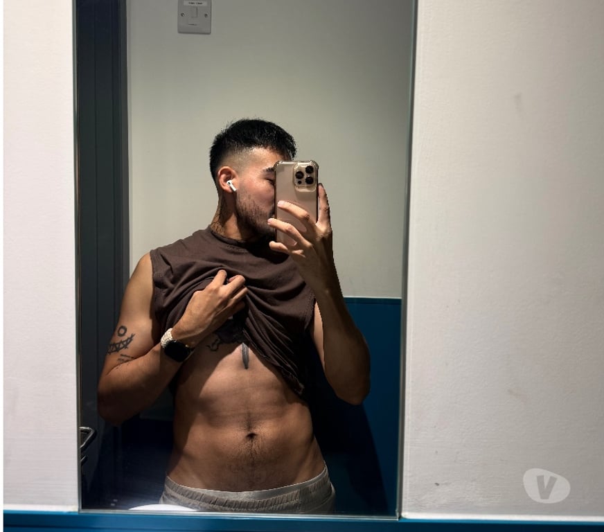  Gay massage Greater Manchester Oldham - Photos for Camilo. Colombia 🇨🇴 (💬 07899 031585)