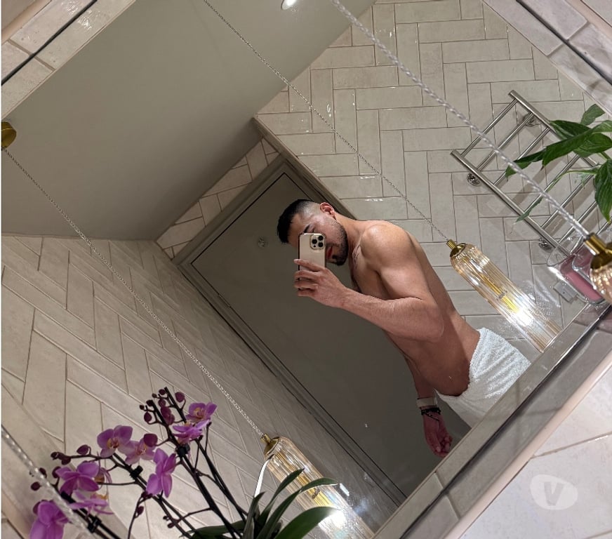  Gay massage South East London Lewisham - South East London - Photos for Camilo. Colombia 🇨🇴 (💬 07899 031585)