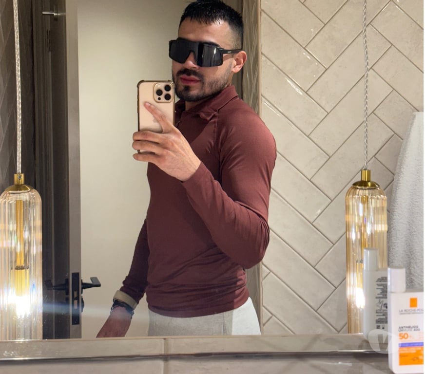  Gay massage West London White City - West London - Photos for Camilo. Colombia 🇨🇴 (💬 07899 031585)