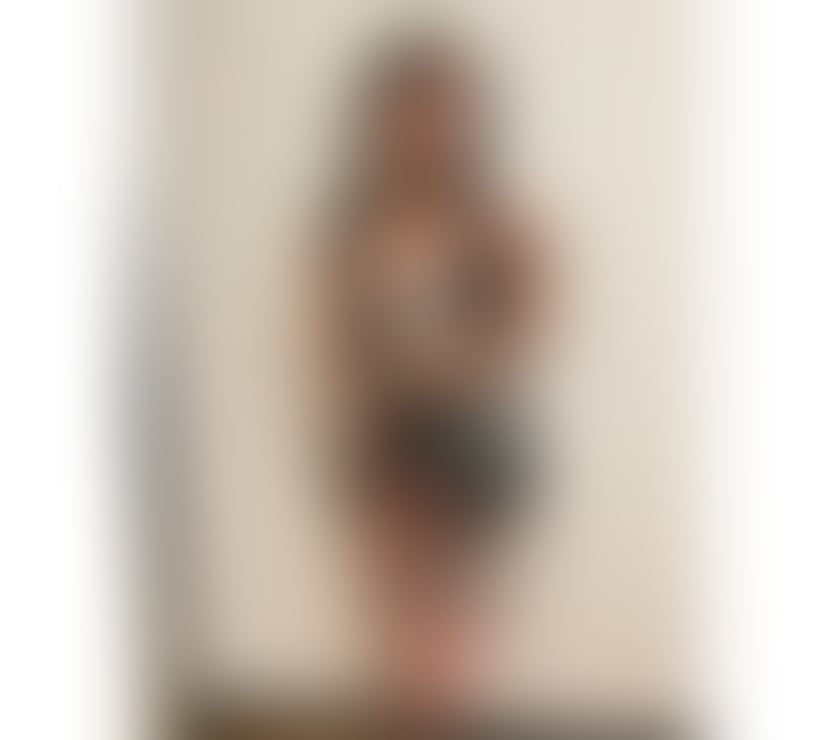 Escorts and Massages Glasgow City Centre Glasgow - Photos for 💚🩷 Ella sexy in Glasgow City Centre ❤️💚❤️