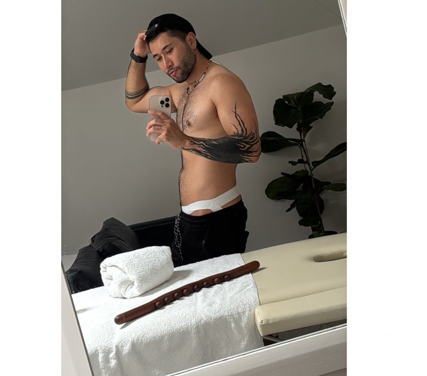 Gay massage West Midlands Birmingham - Photos for XL COLOMBIAN 🔥07351736785