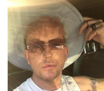  Gay massage Kingston Barnsley - Photos for Easygoing blonde escort- friendly, fun and discreet