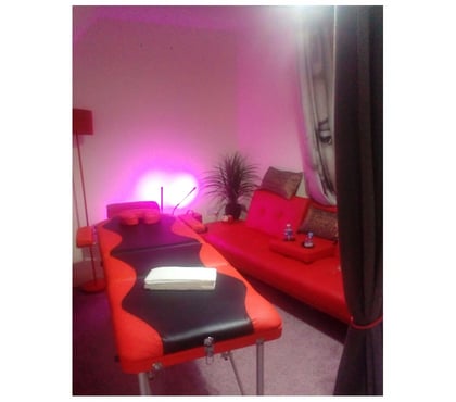 Transsexual Hull City Centre Hull - Photos for HULL OLD town ● OIL BODY MASSAGE+ ● SLUTY tranny LiLLY