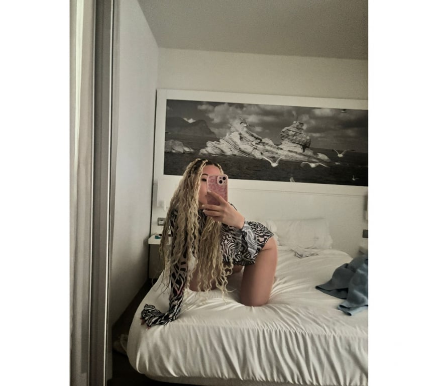 Escorts Lincolnshire West Lindsey - Photos for A Little Naughty, A Lot of Class 😈💎💙