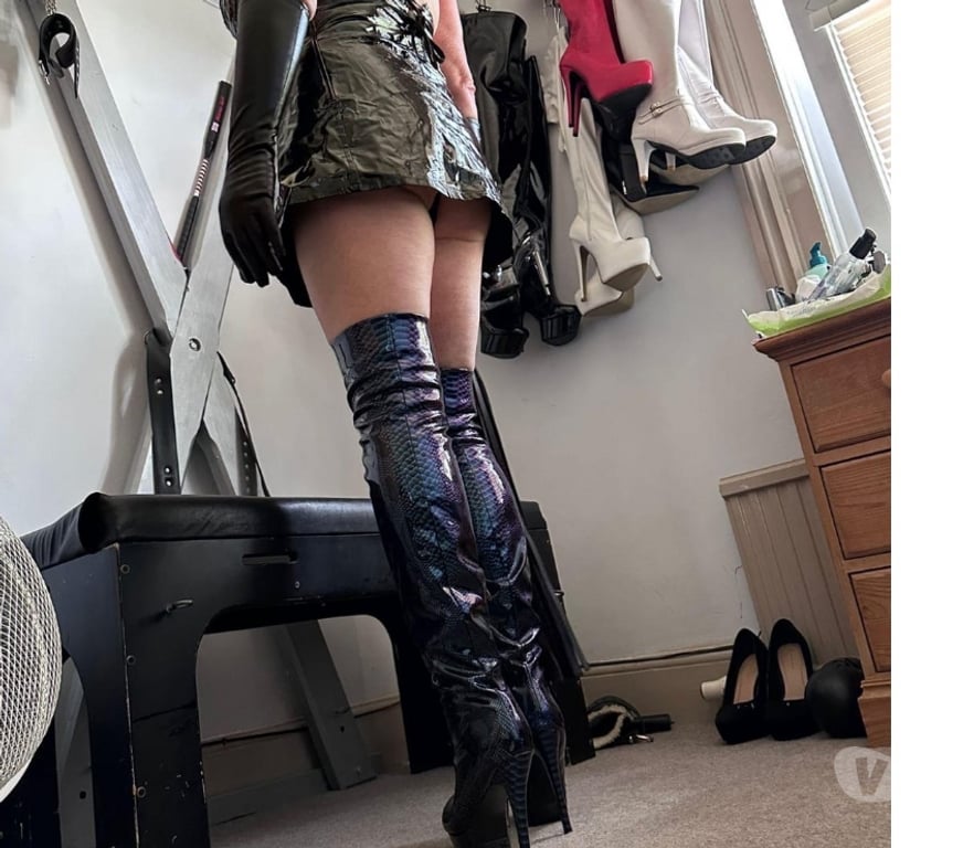 Escorts Somerset Taunton - Somerset - Photos for Taunton Mistress April