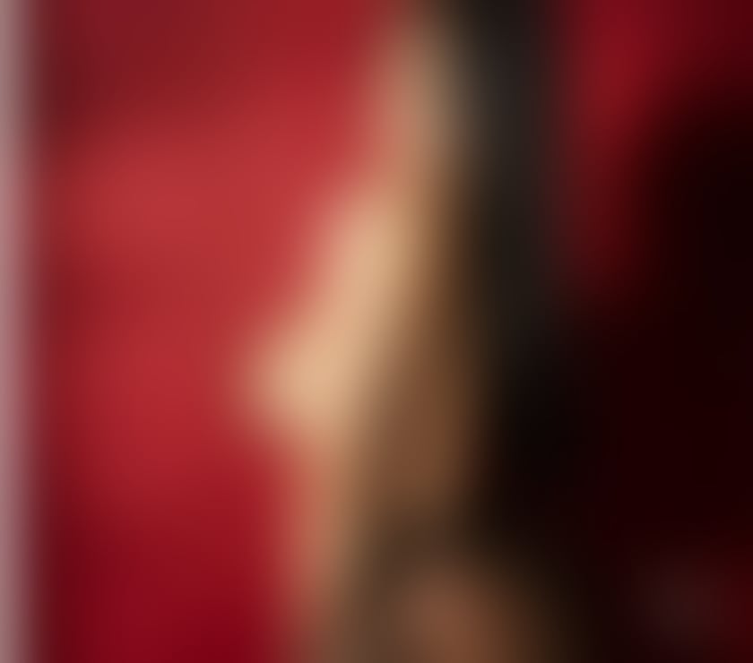 Escorts Bradford City Centre Bradford - Photos for ♥️NORA your favorite MILF♥️