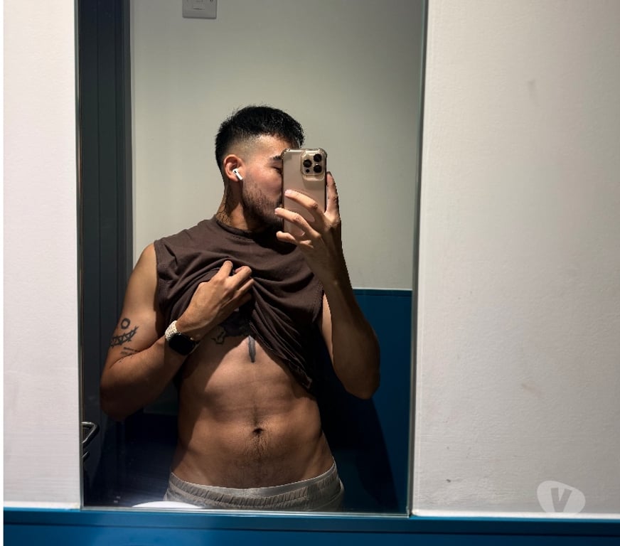  Gay massage South East London Bromley - Photos for Camilo available 24 hours