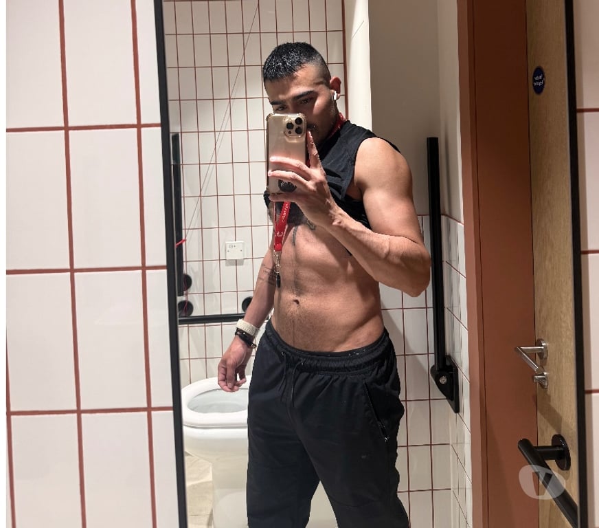 Gay massage East London Canary Wharf - East London - Photos for Camilo 07899031585