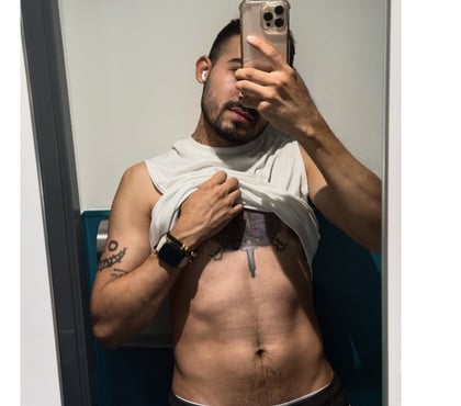 Gay escorts Manchester City Centre Manchester - Photos for Camilo 07899031585