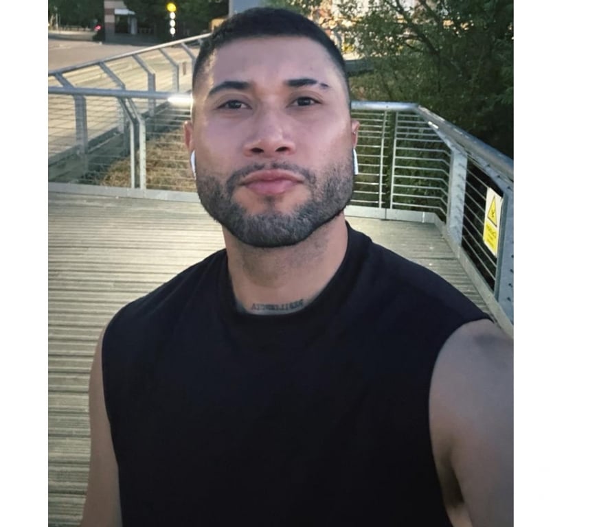  Gay massage Kent Dartford - Photos for Camilo and martin 🇨🇴WhatsApp: 07899031585