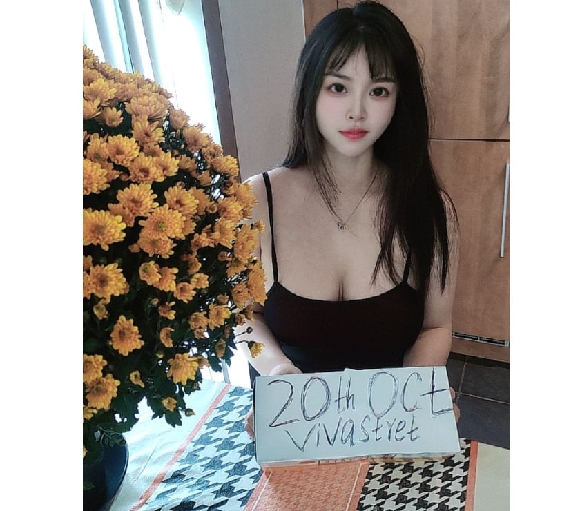  Escorts & Erotic Massage Milton Keynes City Centre Milton Keynes - Photos for WOW REAL💥£50-£90 Full GFE💥cute & model 2 Chinese