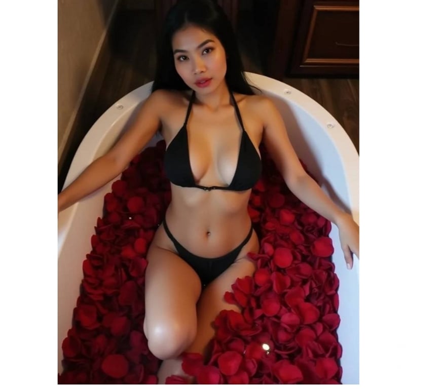 Escorts Oxfordshire Oxford - Photos for Hi guys. Is Thai girl.Photo is real &no rushing