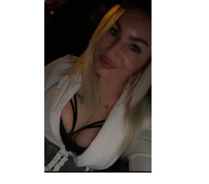  Escorts & Erotic Massage East Ham East London - Photos for Ella GFE !😍 Party girl !💛❤️‍🔥❤️‍🔥