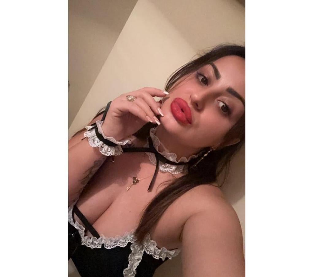Escorts Essex Thurrock - Essex - Photos for HOT 🔥 CURVY 🔥julia