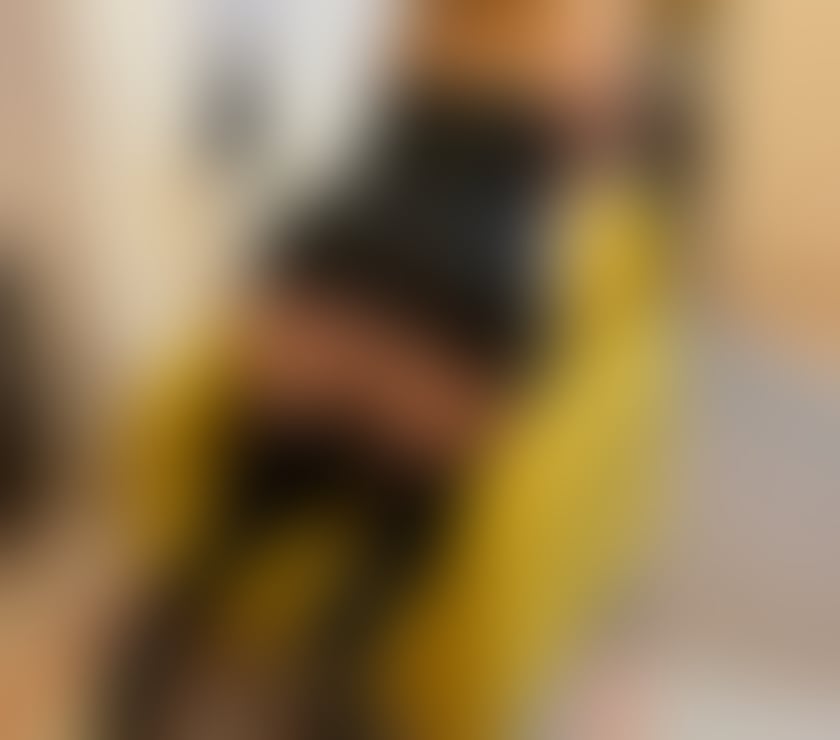 Escorts Wiltshire Trowbridge - Wiltshire - Photos for HOT MILF HELENA IN TROWBRIDGE🌶️🔥BIG BUMB