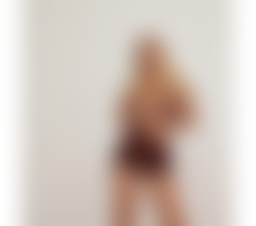 German Escorts & Erotic Massage Belfast City Centre (South) Belfast - Photos for 🍒Naughty Maya 🪩 🔝HOTTEST 🔝SLIM🔞Party