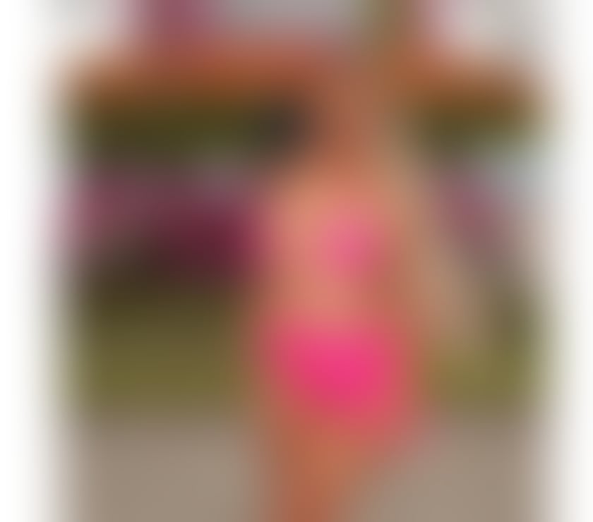 Escorts Essex Brentwood - Photos for Blonde, Blue eyed, British, Busty babe!