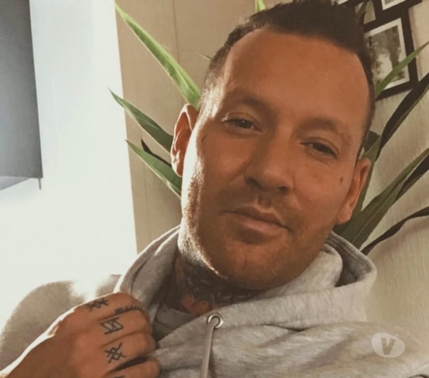  Gay massage Hampshire Gosport - Photos for —New Rates—Available to meet contact me 07535687197