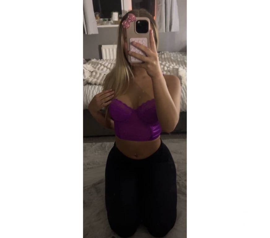 Escorts Peterborough Peterborough City Centre - Peterborough - Photos for Charismatic Blonde