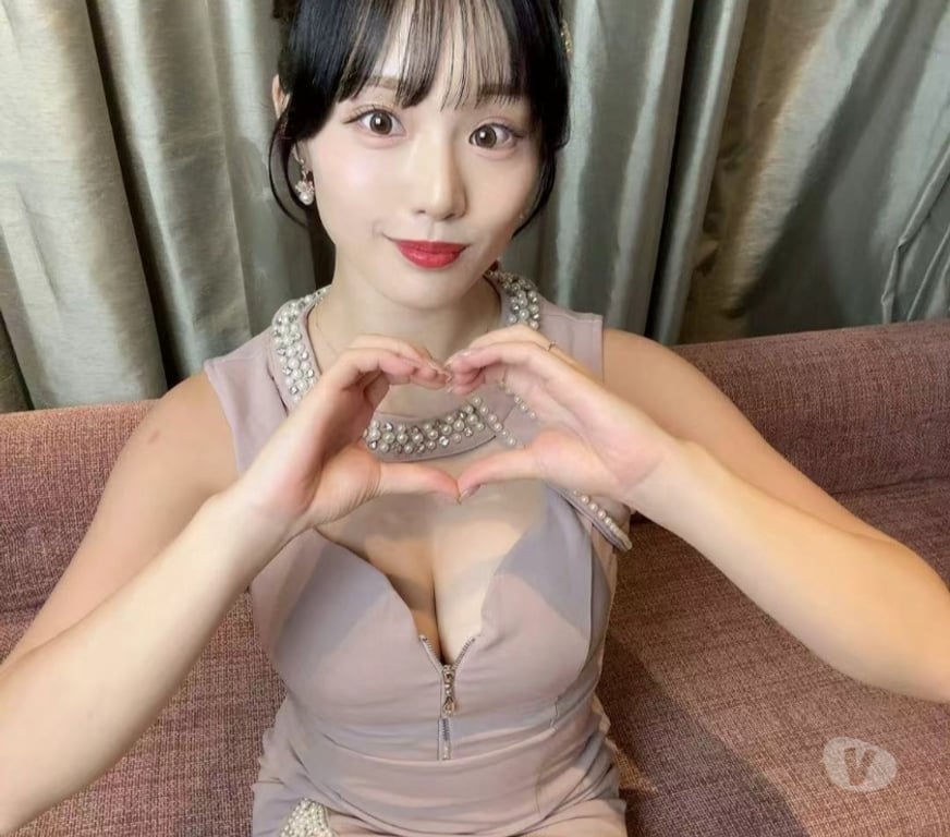 Escorts East London Stratford High Street - DLR Station - East London - Photos for 🔥 Whatsapp 07757197976🎊AsianEscort💯E15