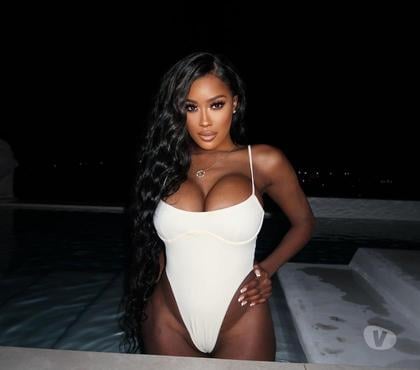 Escorts Brentwood Station Brentwood - Photos for Barbie In Essex