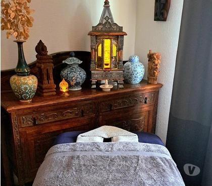 Professional massage Bournville Birmingham - Photos for Male Therapist for a Relaxing Holistic Full Body Massage