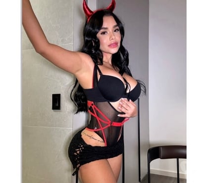 Photos for Candy Manuβ€οΈβπ₯ dominationπ Party girlπ₯