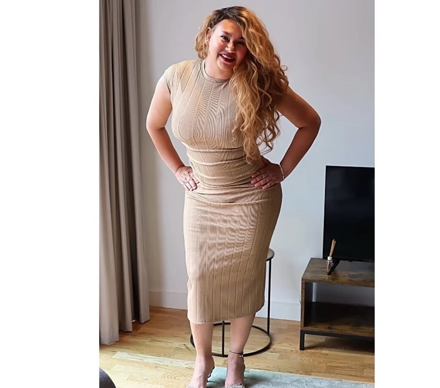 Escorts East London Stratford - DLR Station - East London - Photos for 🔥🔥 Laura Blonde Latina in Stratford 💋🍑