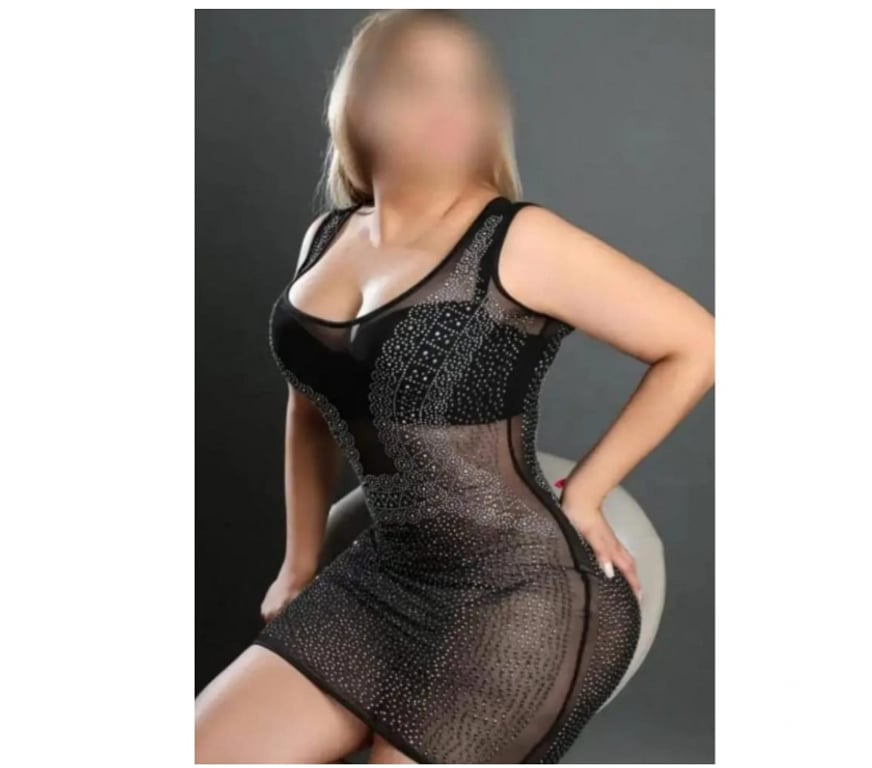 Escorts East London Stratford - DLR Station - East London - Photos for 🔥🔥 Laura Blonde Latina in Stratford 💋🍑