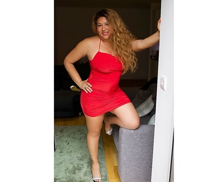  Escorts Stratford East London - Photos for 🔥🔥 Laura Blonde Latina in Stratford 💋🍑