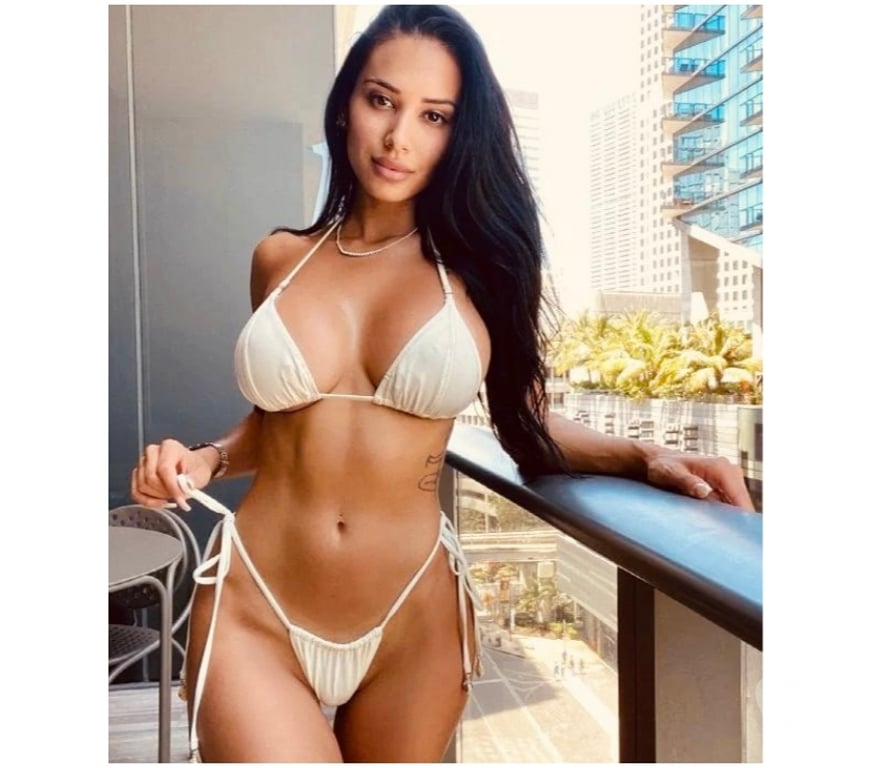 Escorts Essex Thurrock - Essex - Photos for Natasha new party girl