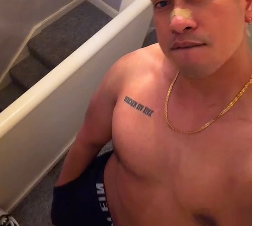  Gay massage Belfast Antrim and Newtownabbey - Photos for Asian boys available