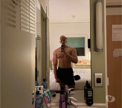  Gay massage Belfast Antrim and Newtownabbey - Photos for Asian boys available