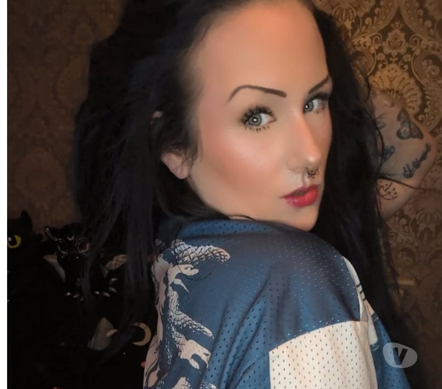Adult Entertainment West Midlands Birmingham - Photos for 🖤 hot Goth Goddess 🖤