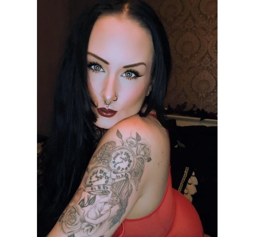 Adult Entertainment West Midlands Birmingham - Photos for 🖤 hot Goth Goddess 🖤 07761960878 video calls texting