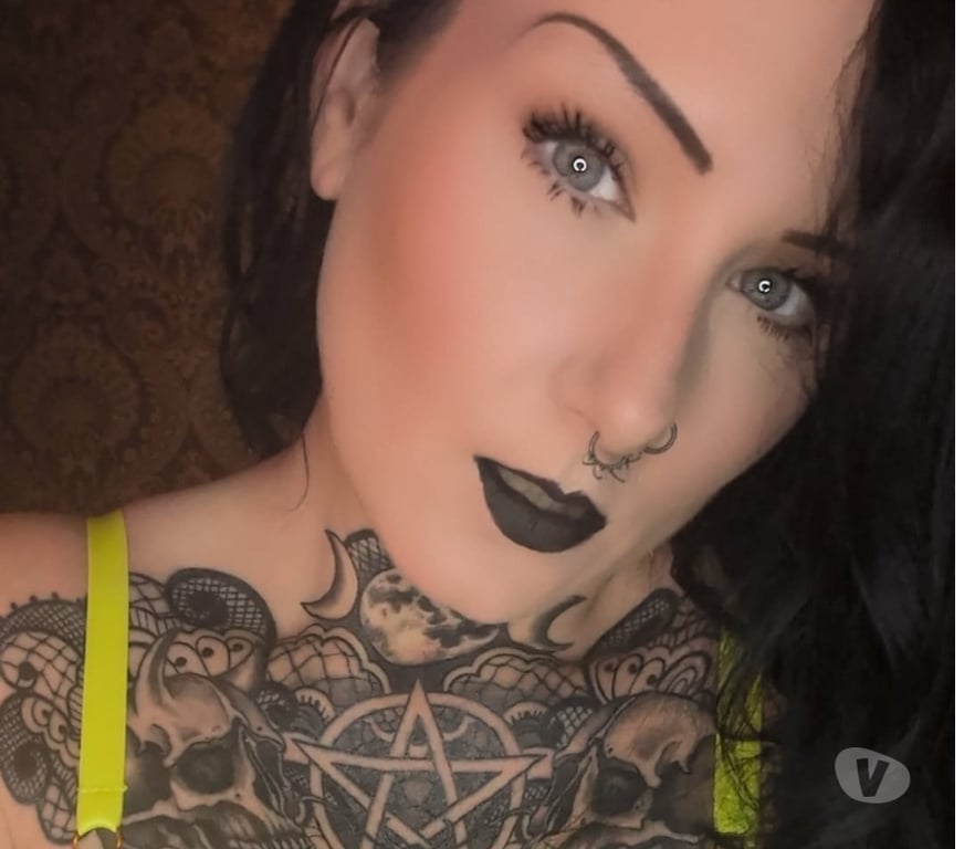 Adult Entertainment West Midlands Birmingham - Photos for 🖤 hot Goth Goddess 🖤