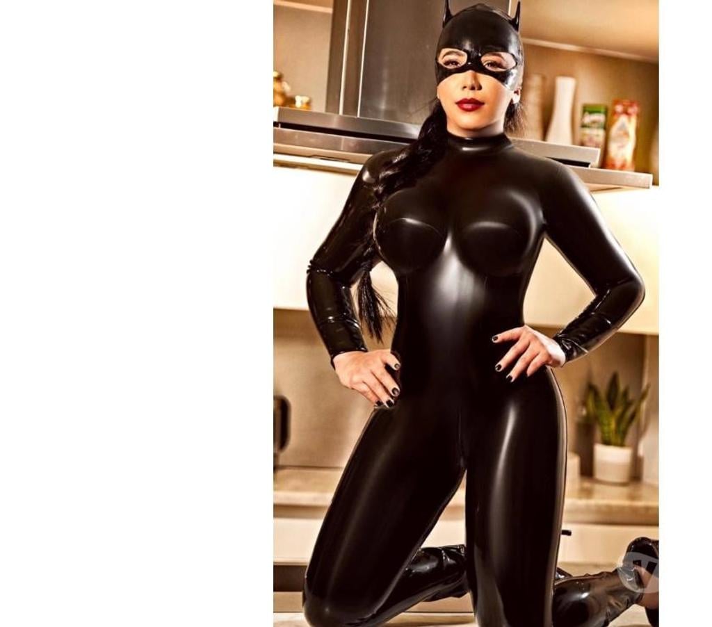 Escorts Surrey Surrey Heath - Photos for Mistresss Medusa 3 Day here pvc Ws Latex