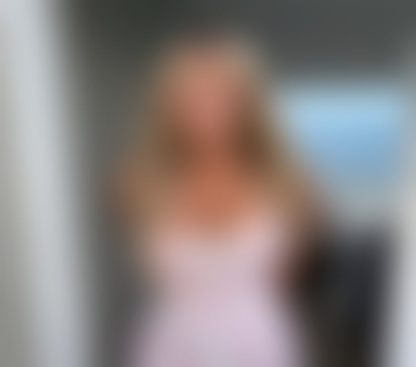 Escort Canary Wharf East London - Photos for FIND YOUR DREAM ESCORTS AT PLATINUMX ESCORTS