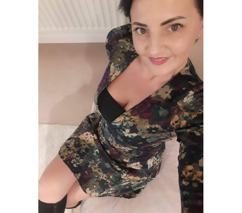 Milton Keynes City Centre - Milton Keynes — Hi,i'm Ella ,45 years❤️milf,party girl 🥳
