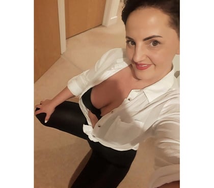  Escorts Milton Keynes City Centre Milton Keynes - Photos for Hi,i'm Ella ❤️❤️❤️milf,party girl 🥳🥳