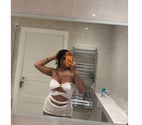 Hammersmith - West London ā Exotic party girl new in Hammersmith station