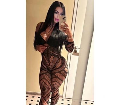  Escorts & Erotic Massage Bristol City Centre Bristol - Photos for WET 🍑 OWO💦KISS AND MUCH MORE👙incall&outcall