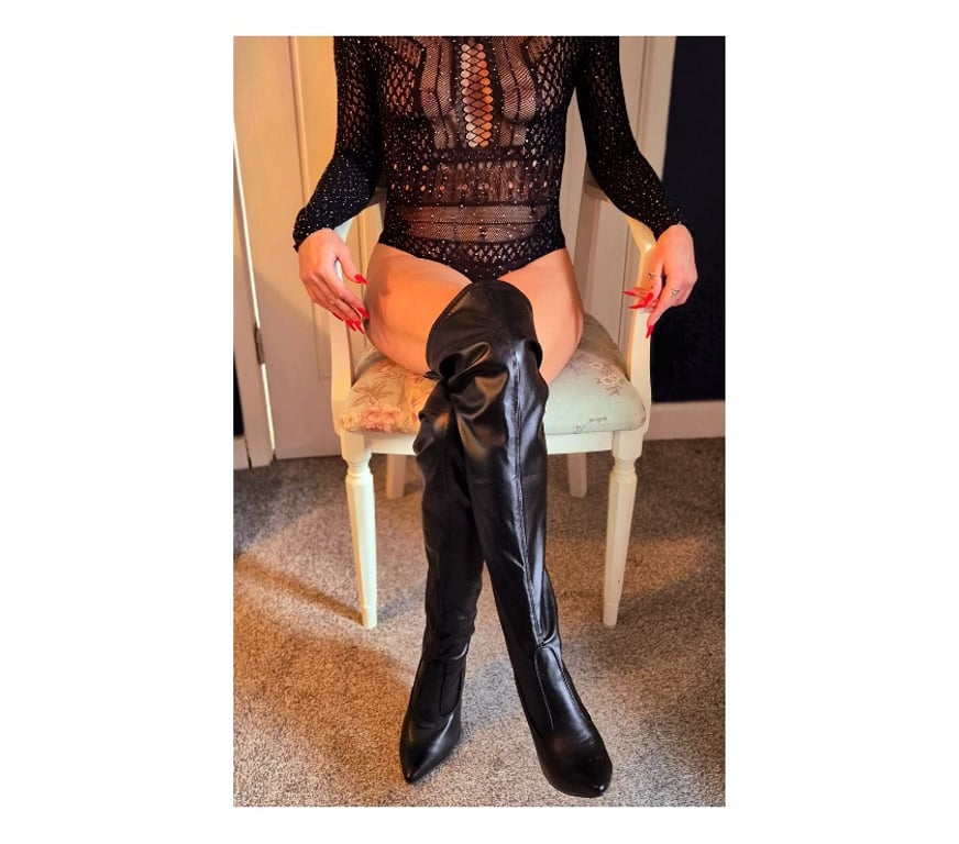 Escorts Tyne and Wear North Tyneside - Photos for ♥️100% British Bombshell Couple MILF & GENTLEMAN ♥️