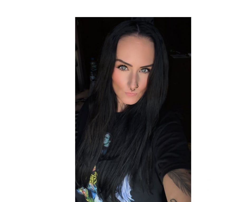 Adult Entertainment South Yorkshire Sheffield - Photos for 🖤 Goth Goddess 🖤 07761960878 video calls texting