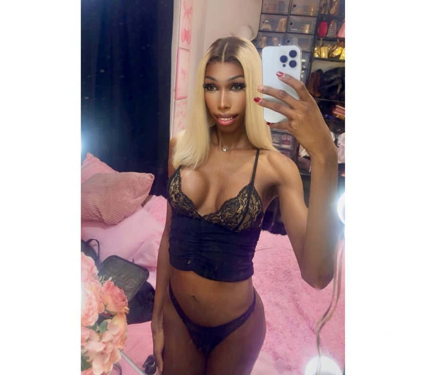 Trans Escorts East London Custom House - DLR Station - East London - Photos for 100% Real Pics Caribbean black Barbie available