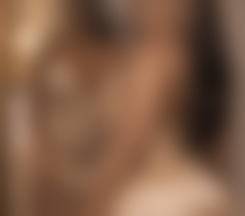  Escorts Bury Town Centre Bury - Photos for Godess British High Class and Sensual!