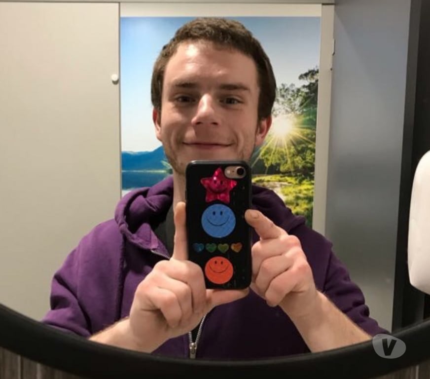 Gay massage Cambridgeshire Huntingdonshire - Photos for Bi Guy Rob - Come have some fun with me!